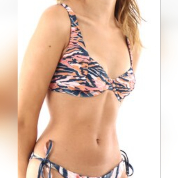 Stylish Multicolor Bikini Set - Picture 5 of 5